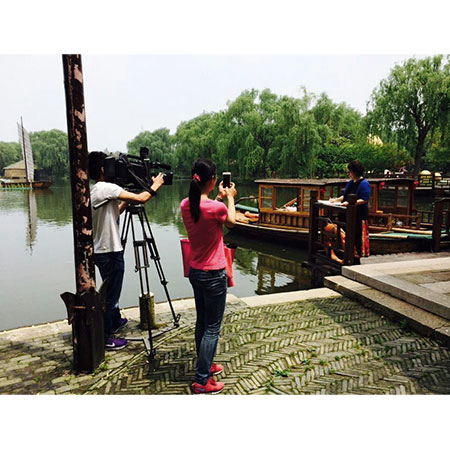 Chinese TV crew 2015